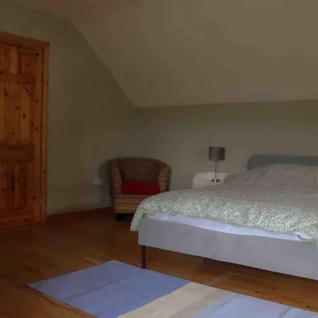 Islands View - Spacious Family Holiday home *