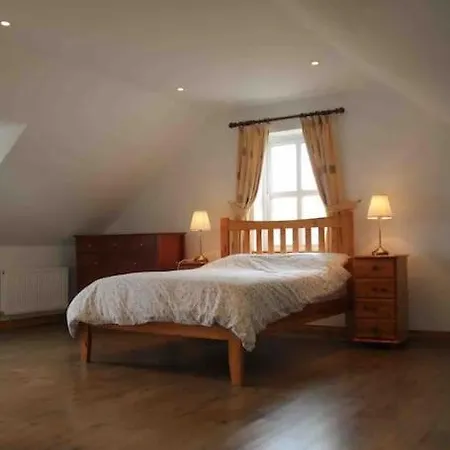 Islands View - Spacious Family Ferienhaus Reenard